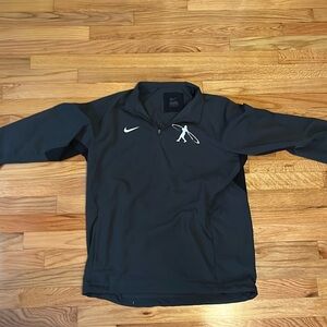 Like New Nike wingman pull over